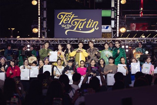 Khi âm nhạc trở thành nhịp cầu kết nối cảm xúc đa thế hệ - Ảnh 2.