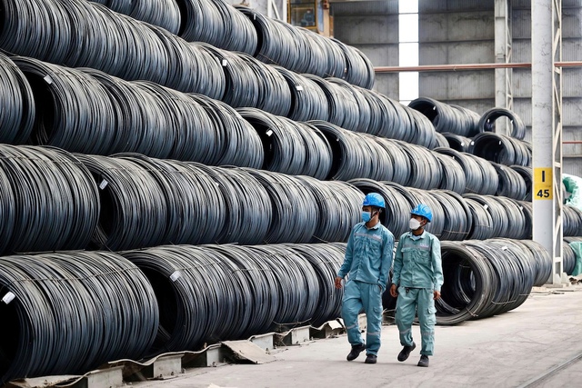 Hòa Phát của tỷ phú Trần Đình Long lập kỷ lục vượt 10 triệu tấn thép trong năm 2025- Ảnh 1.