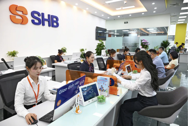 SHB công bố giảm lãi suất cho vay tới 2%/năm, triển khai gói tín dụng mới với lãi suất chỉ từ 5%/năm - Ảnh 1.