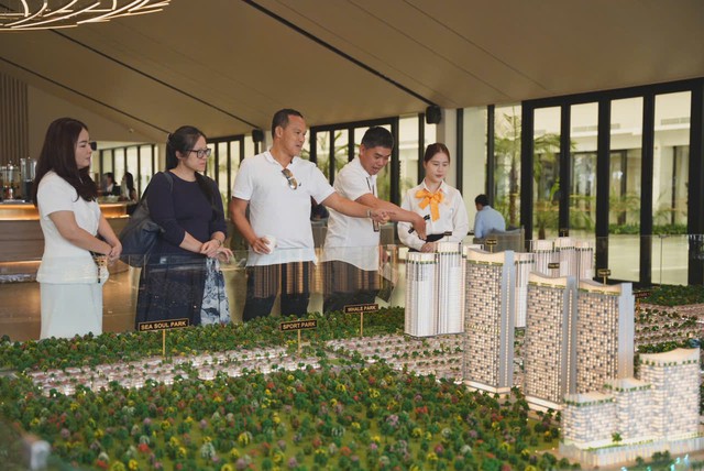 Gửi tiết kiệm, "lãi' nhà sang: NCB tặng khách hàng bất động sản tổng trị giá 65 tỷ đồng trong chưa đầy một tháng - Ảnh 2.
