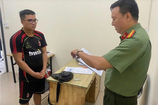 Triệt phá đường dây lập công ty 'ma' mua bán trái phép hóa đơn - Ảnh 2.