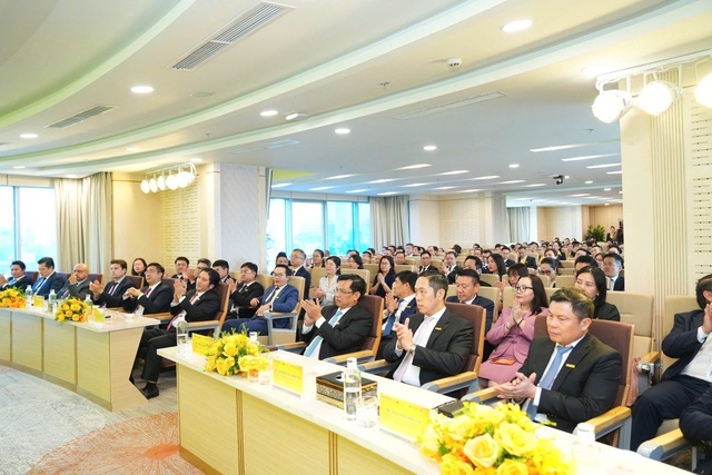 “Tam giác chiến lược” của Nam A Bank   - Ảnh 1.