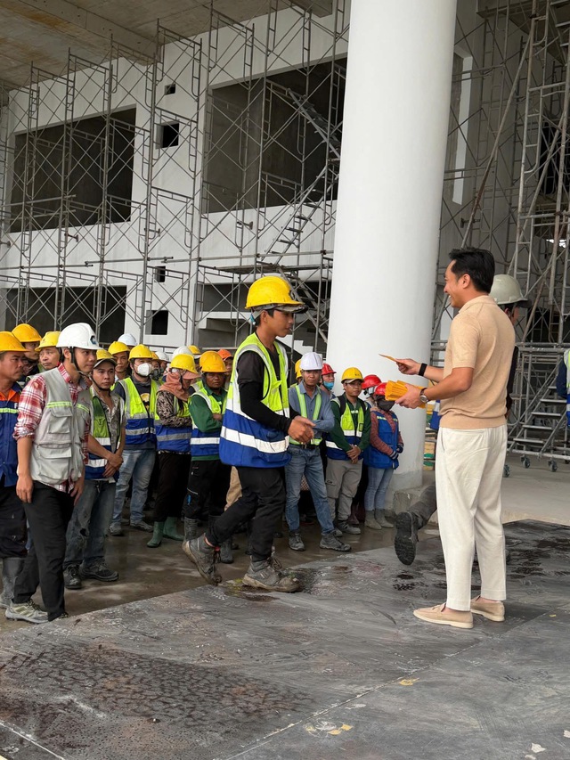 CEO Cường Đô La làm một điều đặc biệt trước thềm Tết Nguyên đán - Ảnh 2.