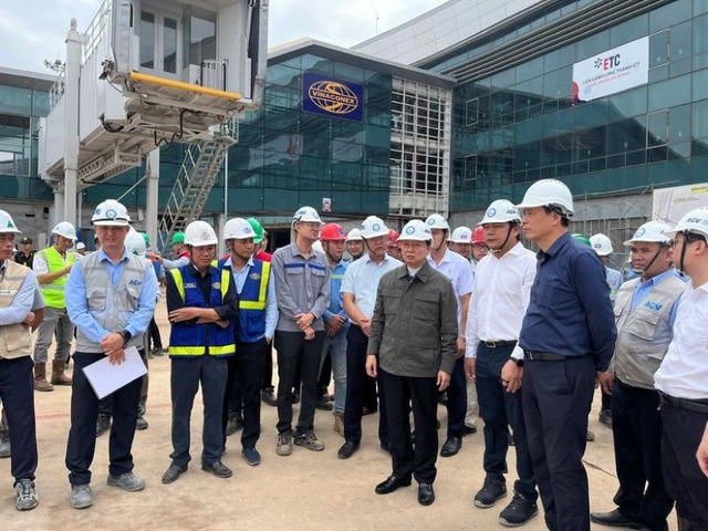 Phó Thủ tướng ra chỉ đạo “nóng” với ACV về sân bay Long - Ảnh 1.