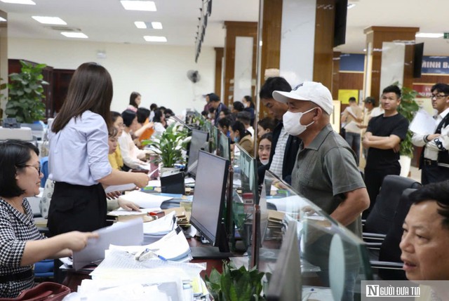 Cải cách tiền lương, đa dạng đãi ngộ đối với cán bộ, công chức giai đoạn 2026 - 2030 - Ảnh 1.