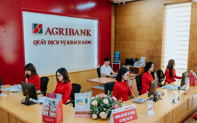 Gửi tiết kiệm khai xuân ở Agribank, Vietcombank, VietinBank hay Vietcombank, MB để được nhiều lì xì, lãi cao nhất? - Ảnh 2.