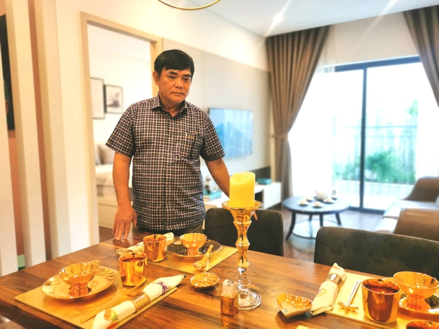 Doanh nhân tuổi Ngọ U80 vẫn điều hành cơ nghiệp nghìn tỷ, sau cú sốc mất 3.000 tỷ đồng doanh thu tiếp tục công bố kế hoạch lớn - Ảnh 1.