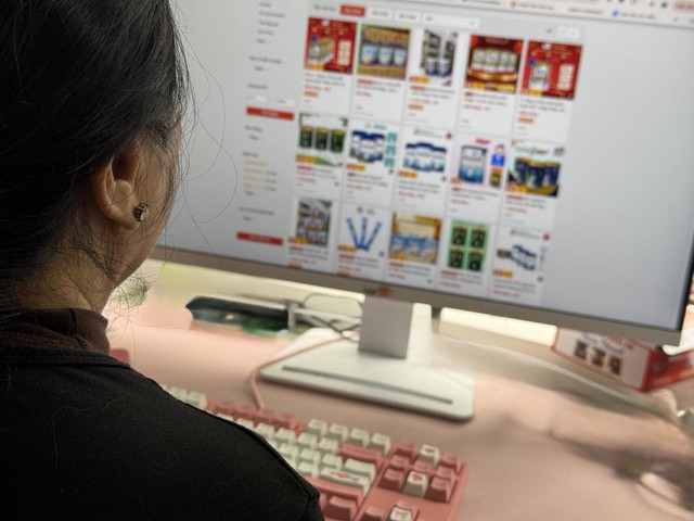 Sữa bột trẻ em bị thu hồi hàng loạt: Các sàn TMĐT đang kiểm soát thế nào? - Ảnh 1.