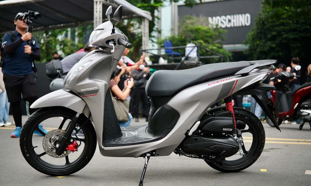 Các đại lý HEAD của Honda sao thế? nhiều mẫu xe máy tiếp tục đội giá cả chục triệu đồng - lý do đằng sau là gì? - Ảnh 2.