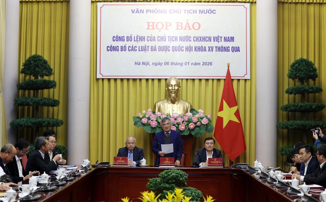 Sẽ quy định ngưỡng chịu thuế thu nhập cá nhân với chuyển nhượng vàng miếng - Ảnh 2.