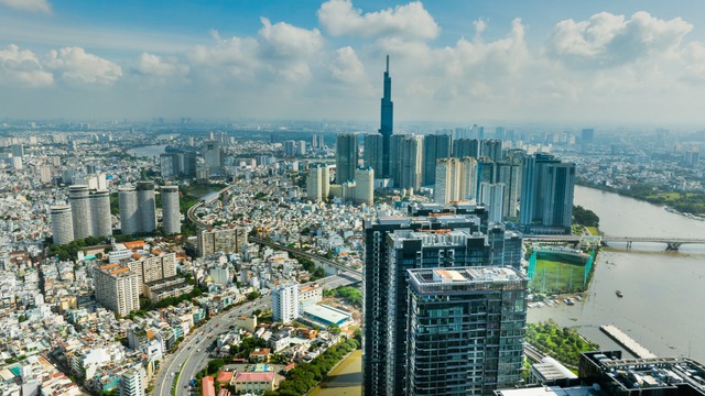 Giá biệt thự, liền kề của thị trường TP.HCM diễn biến "lạ"- Ảnh 1.