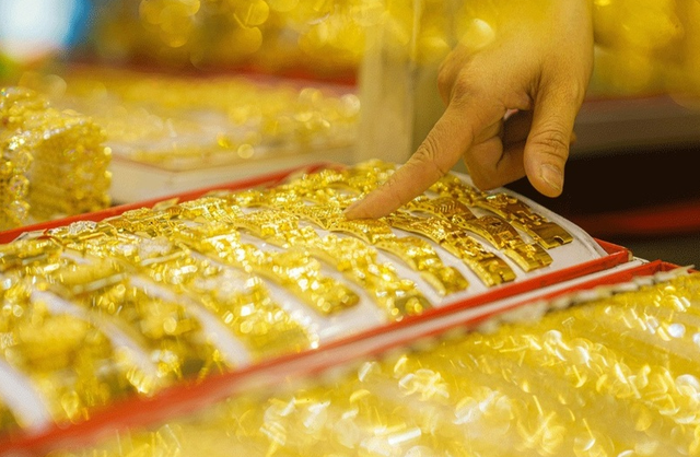 Sập bẫy bán vàng giả, một người ở Hà Nội bị lừa hơn 350 triệu đồng - Ảnh 1.