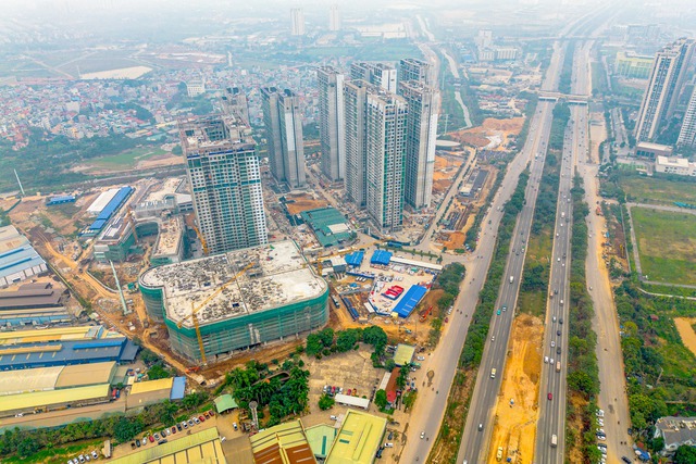 Bất động sản 2026: Thị trường chưa bùng nổ ngay, nhưng cơ hội đang xuất hiện sớm cho ai "nhìn xa hơn đám đông"- Ảnh 3. Bất động sản 2026: Thị trường chưa bùng nổ ngay, nhưng cơ hội đang xuất hiện sớm cho ai "nhìn xa hơn đám đông"- Ảnh 3.