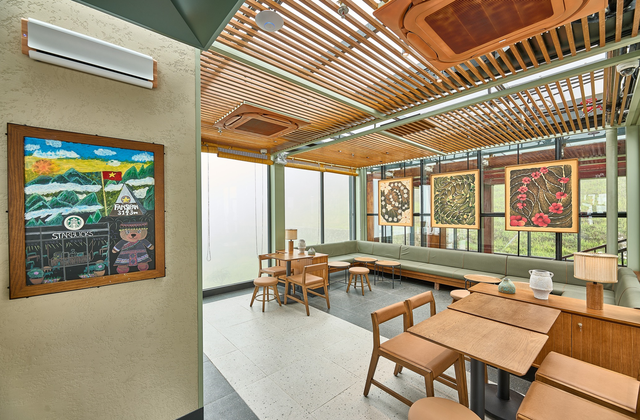 Starbucks Vietnam khai trương cửa hàng Starbucks Fansipan - Ảnh 3.