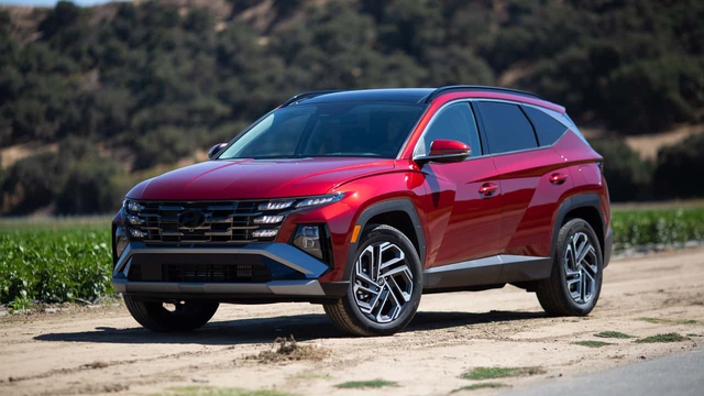 Sau tết, Hyundai Thành Công bất ngờ 'lì xì khách hàng' lên tới 220 triệu đồng - Ảnh 1.