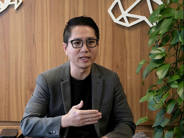 Xung đột Mỹ, Israel và Iran leo thang, xuất nhập khẩu Việt Nam ảnh hưởng ra sao? - Ảnh 2.