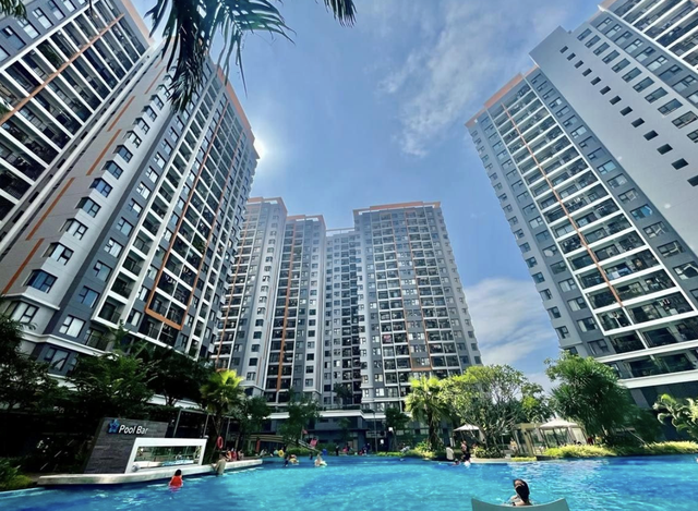 Lãi suất mua nhà thả nổi lên đến 12-14%, nhà đầu tư vay ưu đãi 5-6% lướt sóng bất động sản vỡ mộng - Ảnh 1.