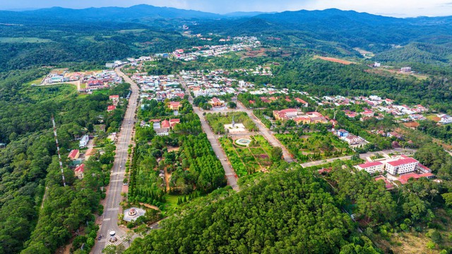 Sun Group chuẩn bị làm dự án gần 7.000 tỷ tại nơi từng "sôi sục" vì sốt đất và được ví như Đà Lạt thứ 2 của Tây Nguyên chỉ sau 2 tuần phê duyệt - Ảnh 1.