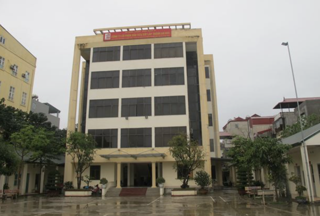 Lãnh đạo doanh nghiệp trên sàn chứng khoán xin từ nhiệm để làm quân nhân chuyên nghiệp- Ảnh 1. Lãnh đạo doanh nghiệp trên sàn chứng khoán xin từ nhiệm để làm quân nhân chuyên nghiệp- Ảnh 1.