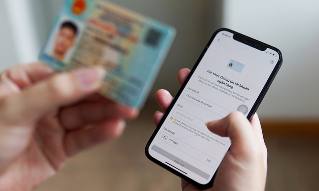 Nhiều người nước ngoài nhập cảnh vào Việt Nam để mua thông tin cá nhân người dân: Công an phát cảnh báo - Ảnh 1.