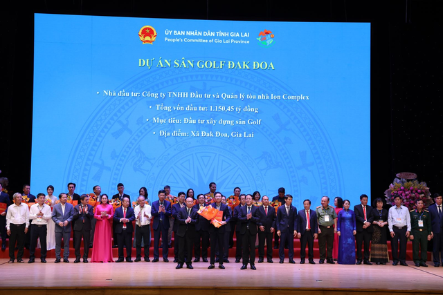 Tỉnh lớn thứ 2 Việt Nam thu hút 273 dự án, vốn đầu tư lên tới 33 tỷ USD: Đón loạt "ông lớn" VinEnergo, FLC, Sun Group, FPT... đổ về - Ảnh 1. Tỉnh lớn thứ 2 Việt Nam thu hút 273 dự án, vốn đầu tư lên tới 33 tỷ USD: Đón loạt "ông lớn" VinEnergo, FLC, Sun Group, FPT... đổ về - Ảnh 1.