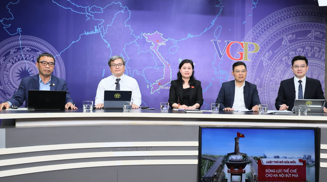 Hà Nội dự kiến có 19 tuyến metro, dài 900km khoảng 86 tỷ USD, Phó Chủ tịch TP: "Chúng ta không phải vay tiền để làm metro" - Ảnh 1.