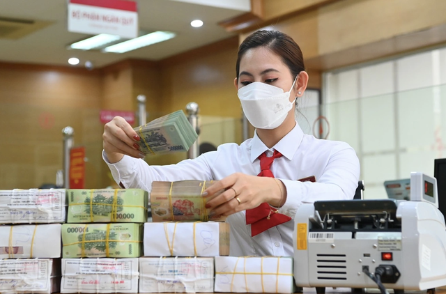 Ngân hàng Nhà nước yêu cầu "ổn định mặt bằng lãi suất, công khai lãi cho vay"- Ảnh 1. Ngân hàng Nhà nước yêu cầu "ổn định mặt bằng lãi suất, công khai lãi cho vay"- Ảnh 1.