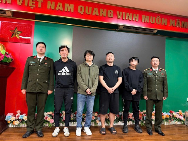 Phát hiện ổ nhóm giả danh Cảnh sát Nhật Bản hoạt động lừa đảo tại Hà Nội: Hơn 11 tỷ đồng đã bị chiếm đoạt - Ảnh 1.