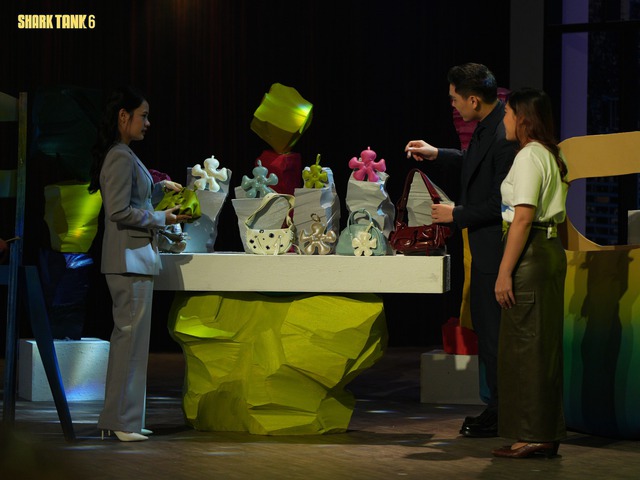 Từ thương vụ 10 tỷ đồng trên Shark Tank đến drama quảng cáo 8/3: CHAUTFIFTH đối mặt làn sóng “pass túi” trên MXH - Ảnh 2.