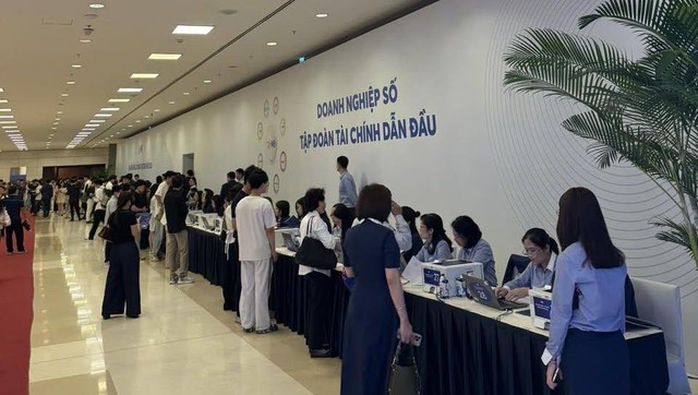 Đại hội cổ đông MB ‘thông thoáng’ hơn khi cắt khoản hỗ trợ 500.000 đồng   - Ảnh 2.