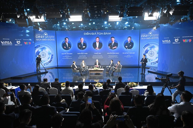 Dòng tiền dịch chuyển, bất động sản “đổi trục”: Vùng giáp ranh TPHCM bất ngờ thành tâm điểm - Ảnh 2.