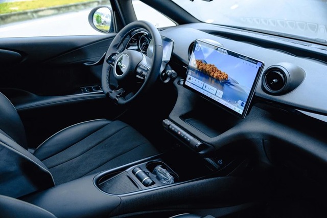 Hãng xe điện BYD vừa làm một việc lạ ở thị trường Việt Nam: Ra mắt bản nâng cấp của một mẫu xe, đi được xa hơn nhưng giá lại rẻ hơn bản cũ tới 200 triệu - Ảnh 4.