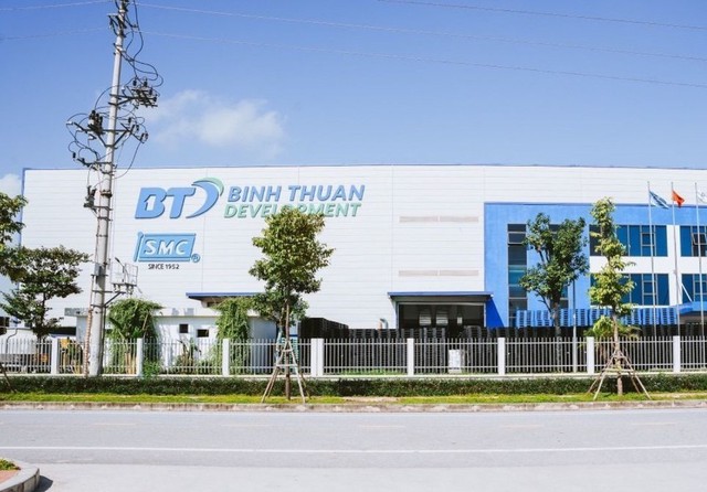 Phát hành lô trái phiếu lãi suất dưới 6%, 'Sếp' Nhựa Bình Thuận vẫn khẳng định: Chi phí không hề rẻ và còn kéo dài nhưng rất 'đáng giá' - Ảnh 2.