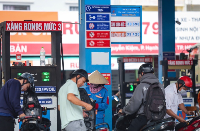 CPI tháng 3/2026 tăng cao nhất 5 năm, chịu áp lực lớn từ giá xăng dầu và vận tải - Ảnh 1.