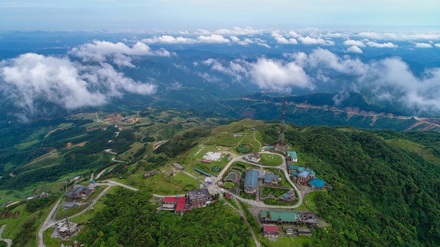 Nơi được mệnh danh "lạnh nhất Việt Nam" sắp được Sun Group đầu tư 7.300 tỷ, chuẩn bị khởi công tuyến cáp treo chưa từng có ngay trong năm 2026- Ảnh 2.