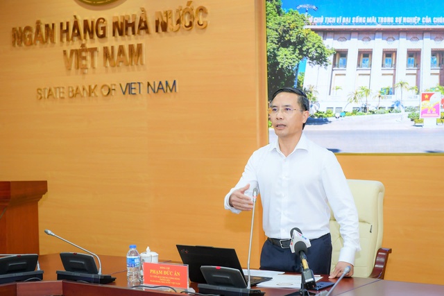 46 ngân hàng thương mại cam kết giảm lãi suất cho vay trong cuộc họp đầu tiên với Thống đốc Ngân hàng Nhà nước - Ảnh 1.