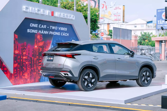 Mẫu xe giá từ 619 triệu này chứng minh hybrid đang là lựa chọn phù hợp cho người dùng Việt - Ảnh 1.
