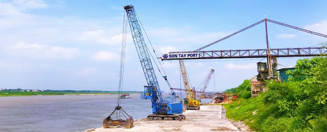 Cảng Sơn Tây được tiếp tục sử dụng gần 4,5 ha đất làm Cảng thủy nội địa Sơn Tây - Ảnh 1.