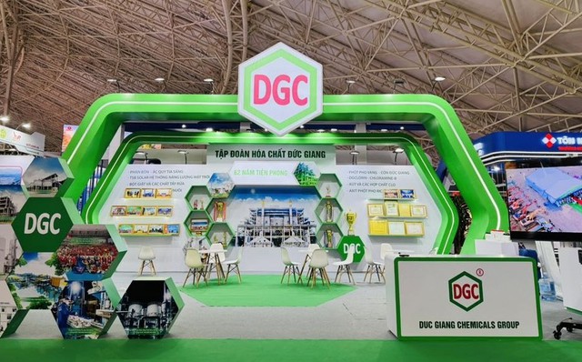Hóa chất Đức Giang nêu biện pháp khắc phục cổ phiếu bị hạn chế giao dịch - Ảnh 1.