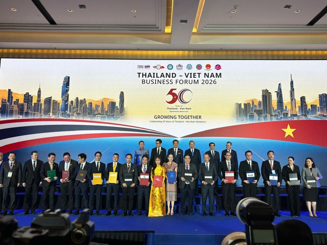B.GRIMM Power và PV Power ký thỏa thuận hợp tác phát triển LNG Vũng Áng III hơn 50.000 tỷ đồng - Ảnh 1.