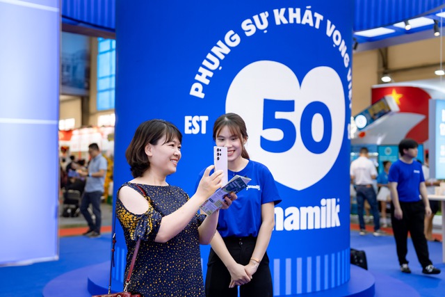 Hành trình “50 năm phụng sự khát vọng Việt” được Vinamilk kể lại tại triển lãm chuyên ngành sữa 2026 - Ảnh 3.