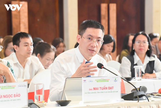 Lãnh đạo Công ty Lọc hóa dầu Việt Nam: Hơn 10.000 tỷ đồng có thể chảy vào túi nông dân nhờ xăng E10- Ảnh 1.