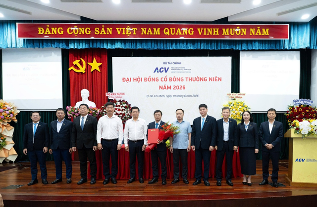 ACV có Chủ tịch HĐQT mới, mục tiêu lợi nhuận năm giảm 40% - Ảnh 1.
