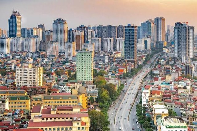 Giá nhà Hà Nội tăng gần 100% sau 4 năm, căn hộ dưới 25 triệu đồng/m² biến mất khỏi thị trường: Chuyên gia nói gì? - Ảnh 1.