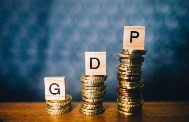 Chính phủ đặt mục tiêu tăng trưởng GDP trong 6 tháng cuối năm đạt 11,9% - Ảnh 1.