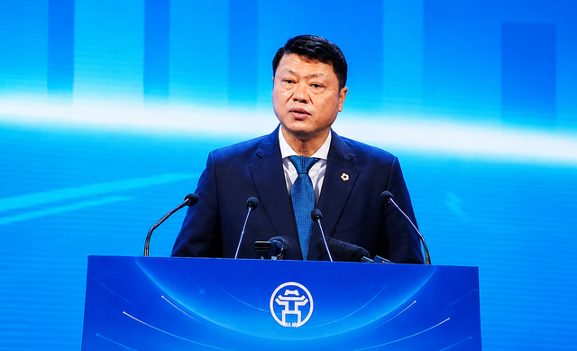 Tổng Giám đốc BIDV hứa huy động vốn cho các dự án trọng điểm thuộc quy hoạch Hà Nội 100 năm - Ảnh 1.