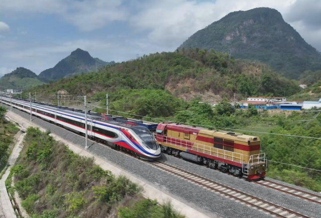 Đối thủ sầu riêng Việt Nam ghi điểm với Trung Quốc nhờ tốc độ giao hàng đáng nể - Ảnh 1.