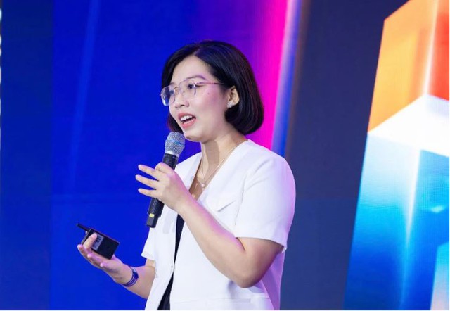 Từ cỏ dại đến Amazon: Hành trình triệu USD của startup 6 người - Ảnh 1.