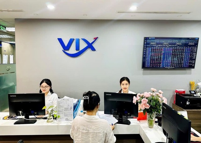 VIX đặt mục tiêu lợi nhuận giảm 48% trong năm 2026 - Ảnh 1.