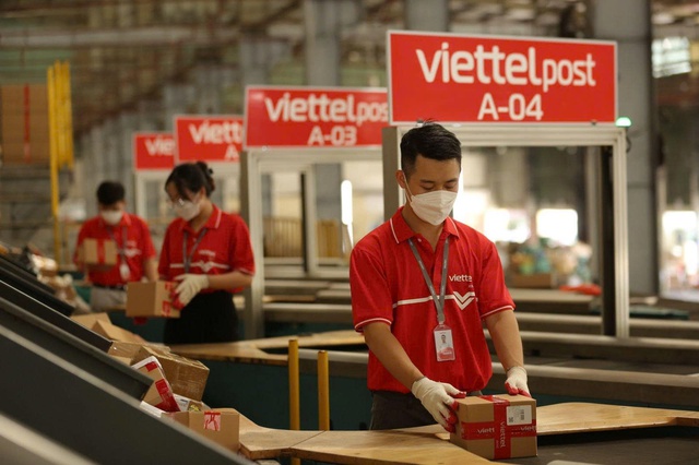 Viettel Post nhắc nhở vì chậm công bố thông tin - Ảnh 1.